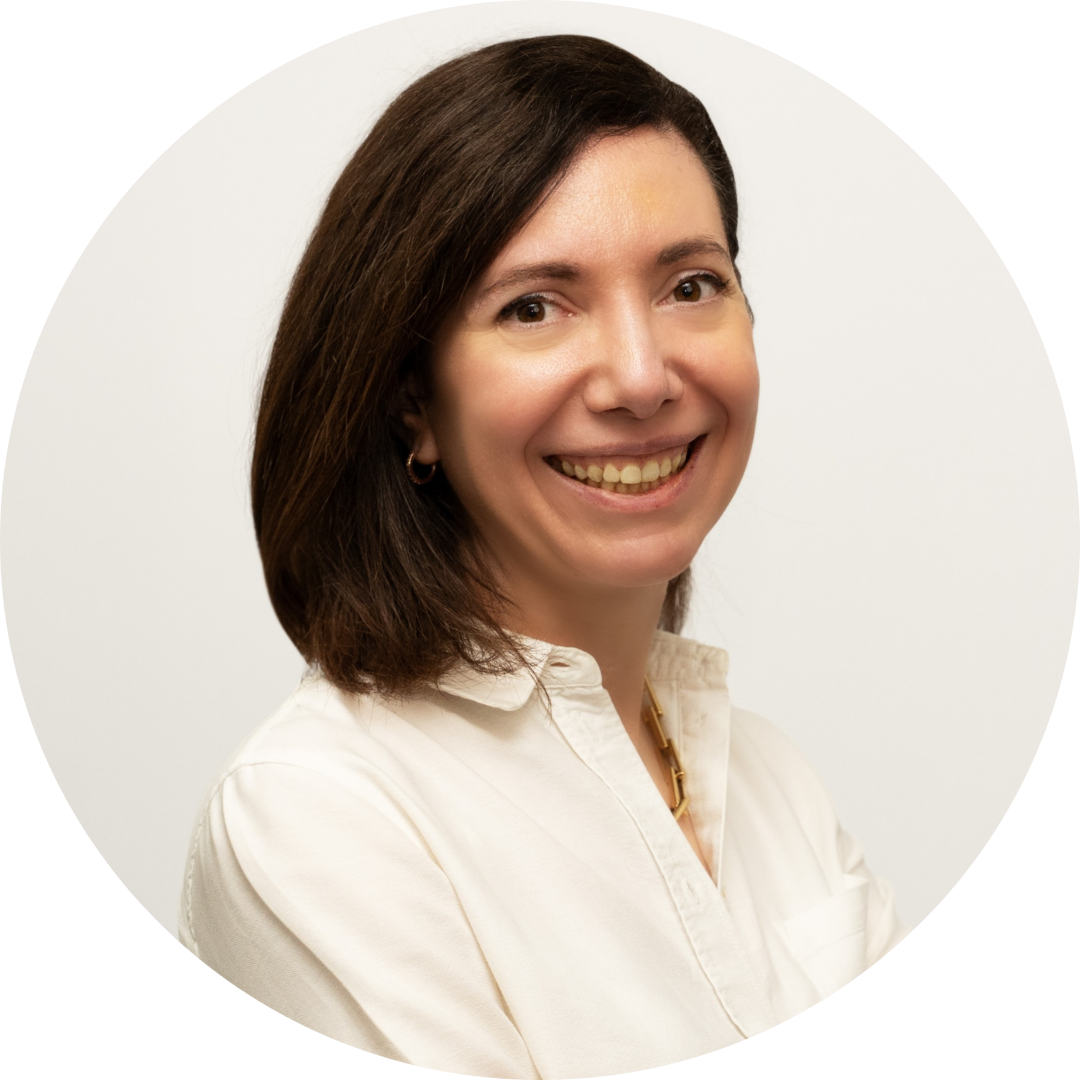 Amélie Hergué circle png (Large)