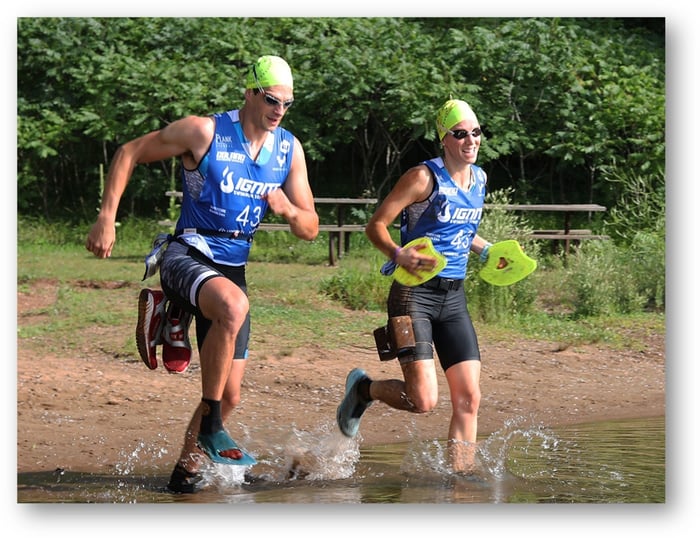 Swimrun pair drop shadow (Large)
