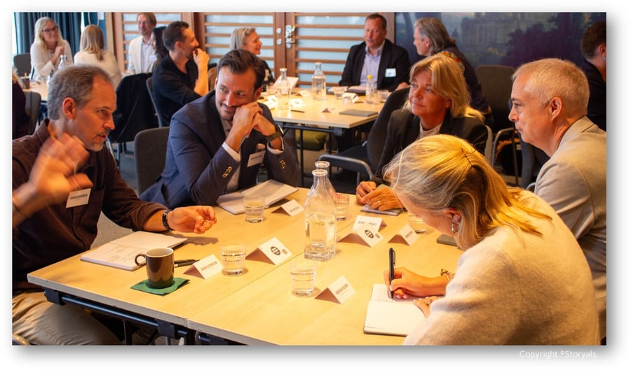 WorkScapeCircle 2025 Roundtable 16.9 (Large)